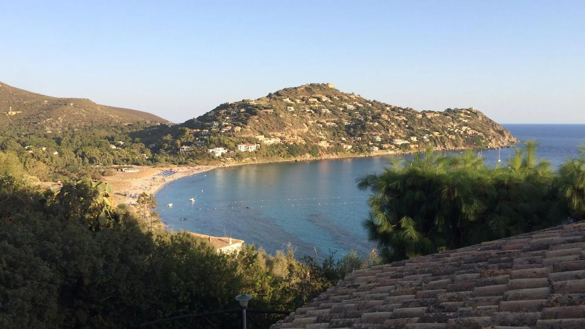 Piccolo Appartamento Con Incantevole Vista Mare Marongiu